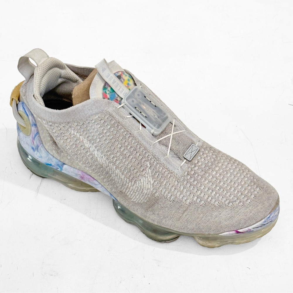 Nike VaporMax‎ Flyknit 2020 Womens 9 CJ6740-100 Lightweight Summit White Running